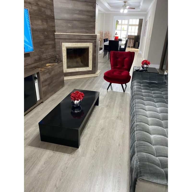 Piso Vinílico Graddus SPC Click Cinza Clássico 5mm x 22,86cm x 122,00cm